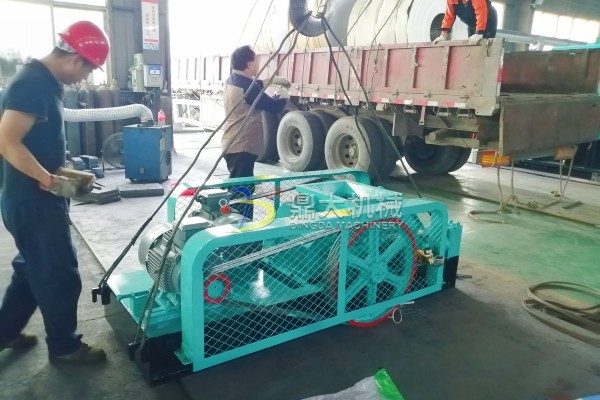 小型狼牙破碎機價格-狼牙破碎機廠家